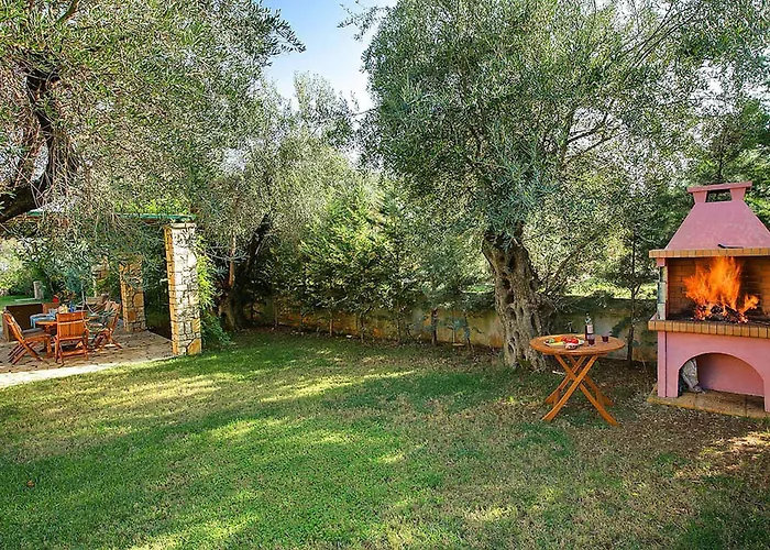 Cote Jardin Villa