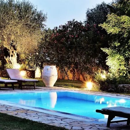 Cote Jardin Villa *